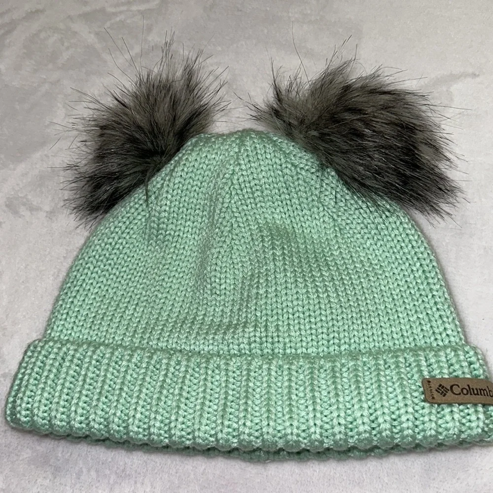 Columbia Mint Green Child’s Knit Acrylic Winter Hat w/Faux Fur OS New